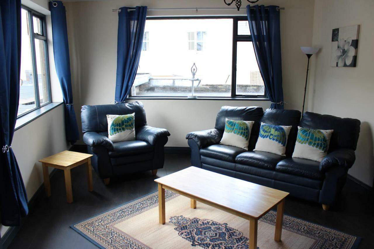 Апартаменти Donegal Lodgings - Apt 1 Donegal Town Екстер'єр фото